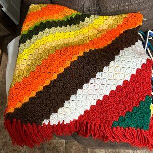 Knitted throw. Multi Color. Approx 38' X 46'. (1173)